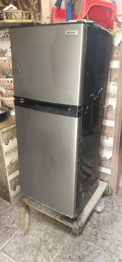 orient fridge good condition