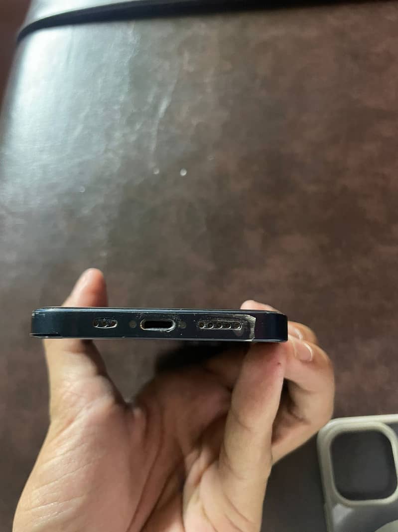 Iphone 12 2
