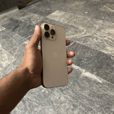 iPhone 16pro max Canda model JV sim slot vala 4month sim time