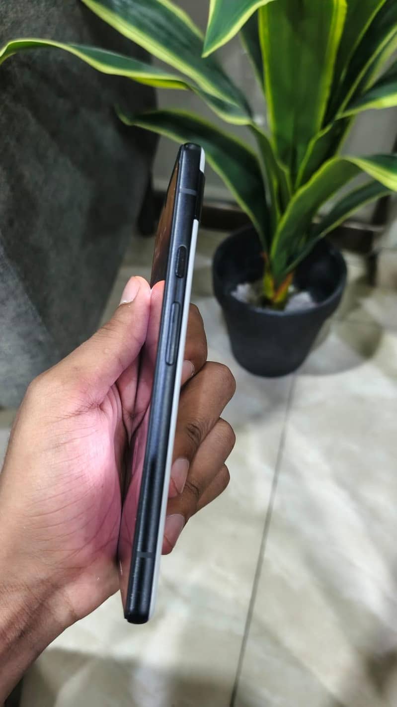 google pixel 6A 3