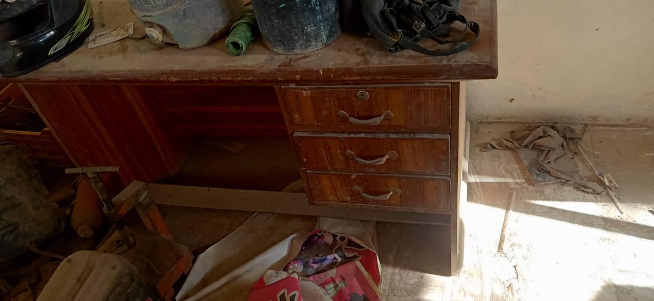 office table 0