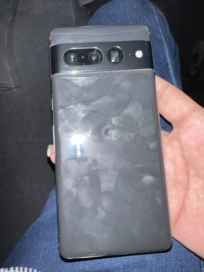 Google pixel 7pro black colour no exhange lena wla msg kre plz