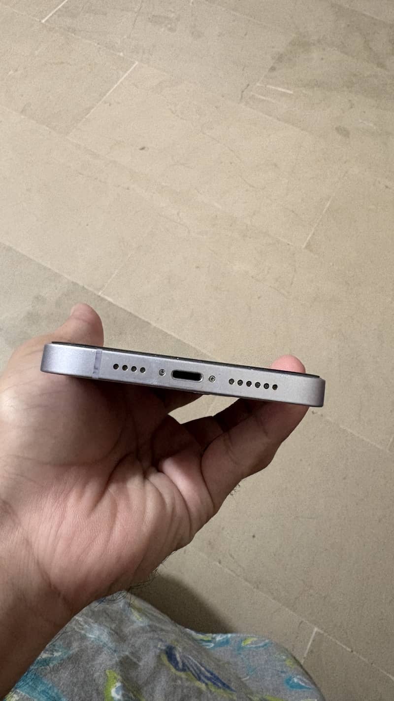iPhone 14 plus 1