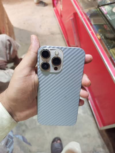 iPhone XR convet 13pro