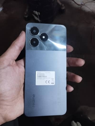 Realme note 50