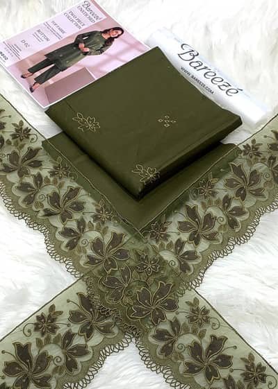2 Piece Embroidery  Bareeze