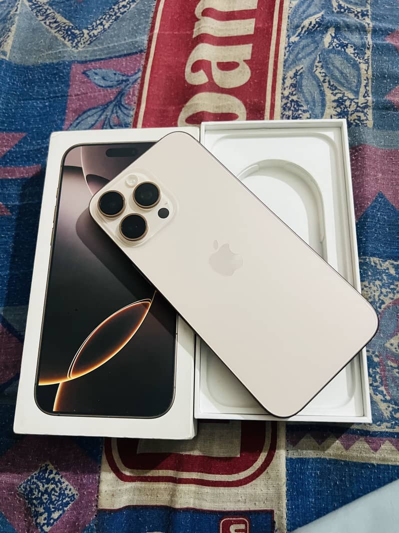 iPhone 16 Pro Max 0