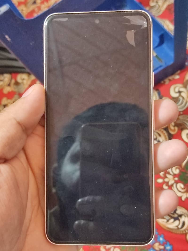 Pixel 8 6