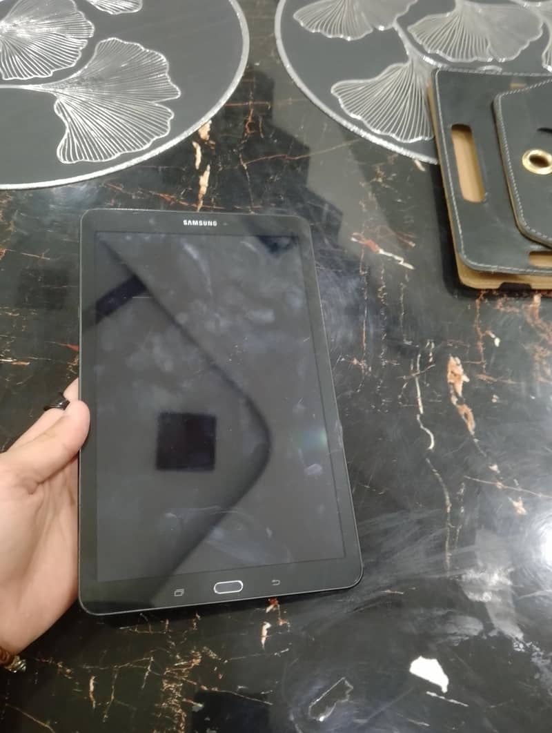 Samsung tab e 4