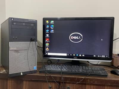 Dell Full Desktop Computer Set