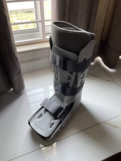 Aircast Walker