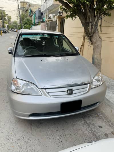Honda Civic VTi Oriel 2003 model in genuine and excellent condition…