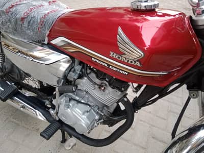 Honda 125 Hyderabad number 20 model