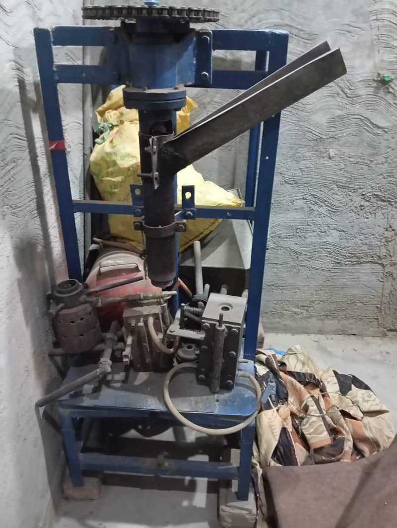blowmold machine 4