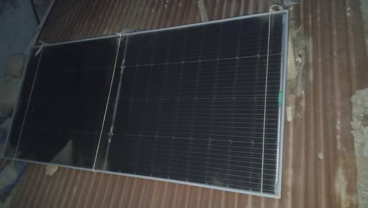 345 watt solar panel just like new