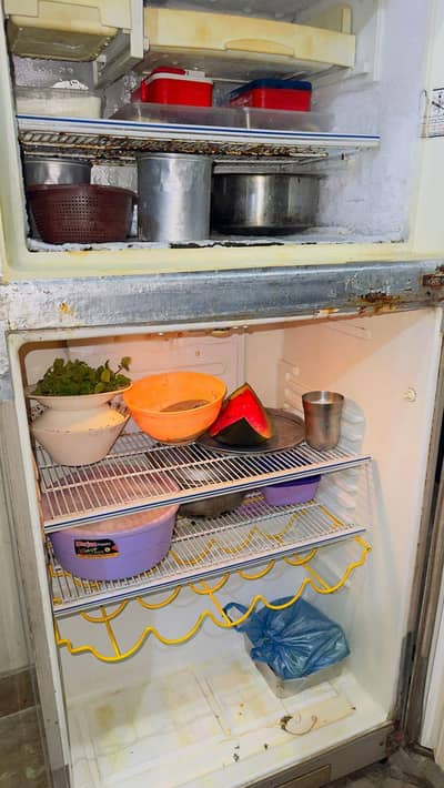 Dawlance Freezer for Sale – Good Condition