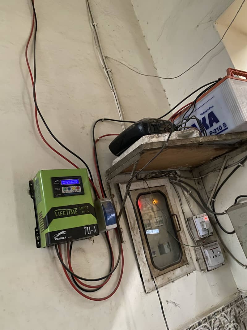 Soler charge controller Mptt 70A 1