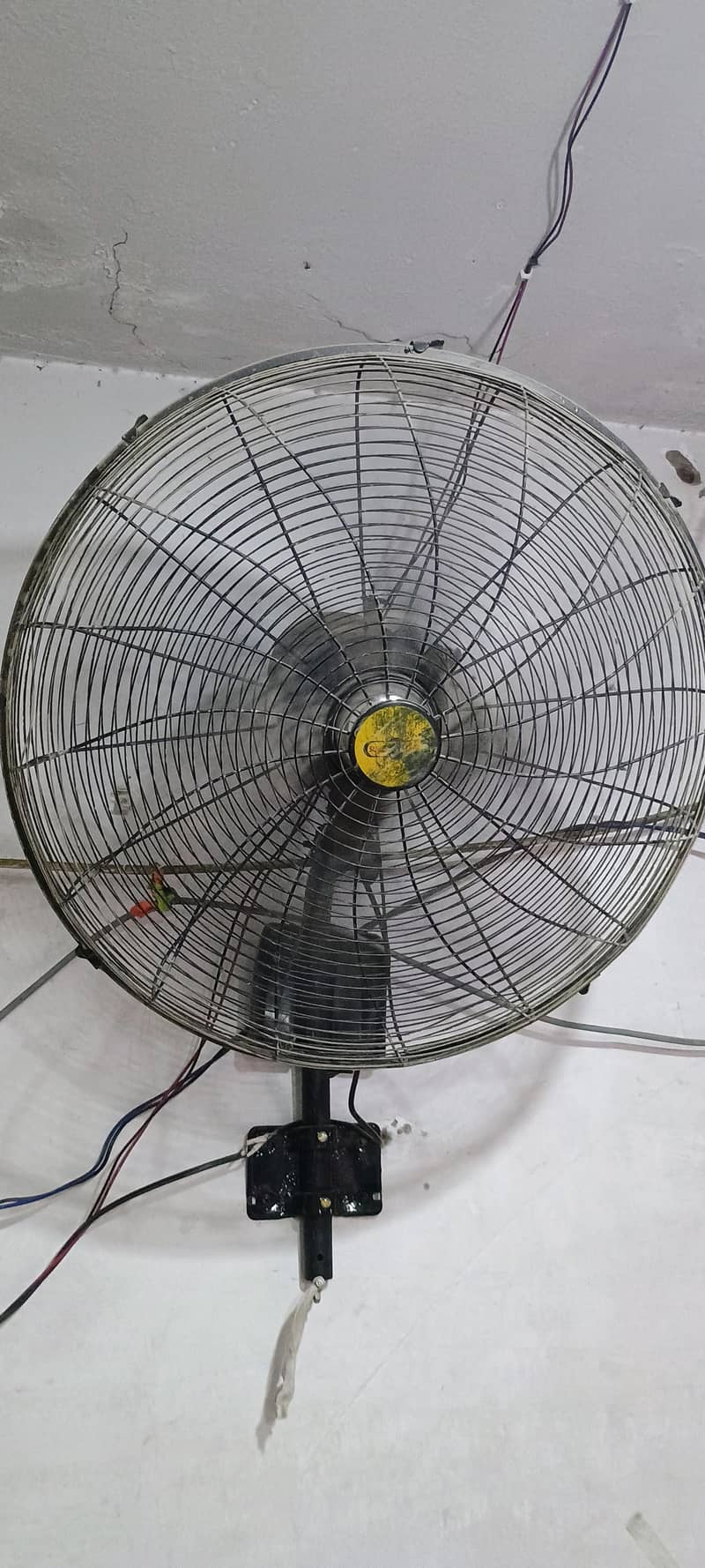 fan . . . 0