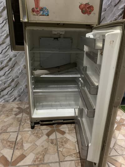 Dawlance Refrigerator