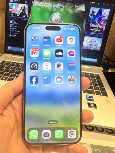 iPhone 15 Pro Max – Desert Titanium (256GB)