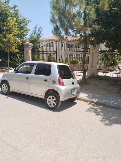 Daihatsu Esse - 660 CC - 7/12