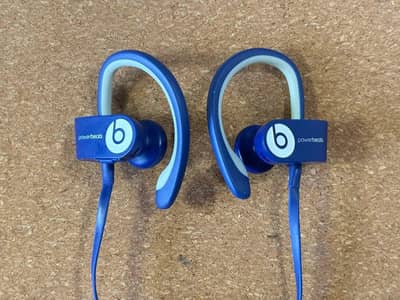 Beats earphone Powerbeats² Wireless