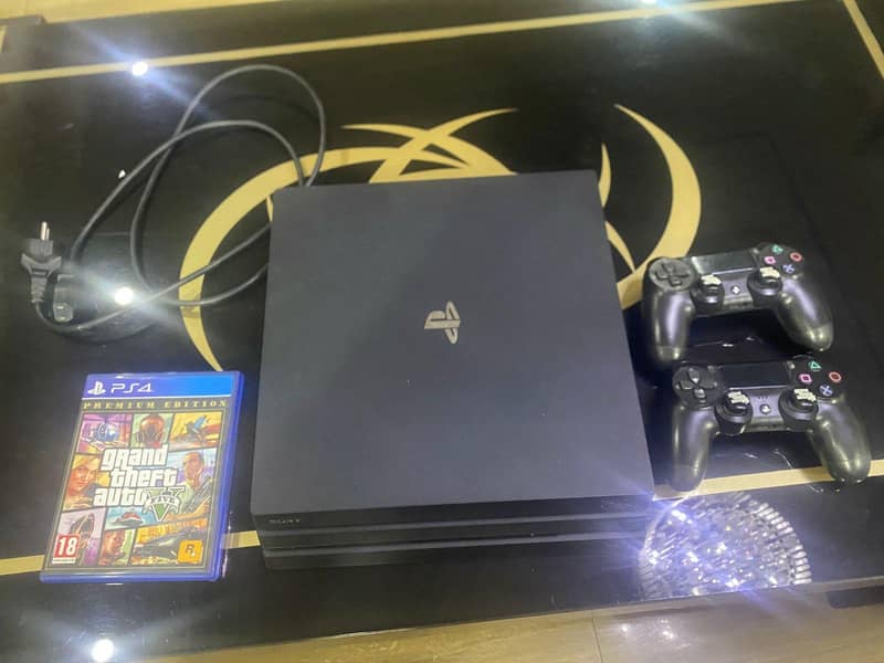PS4 Pro 0