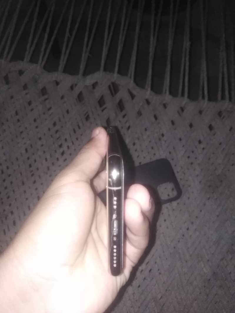 iPhone 11 pro 3
