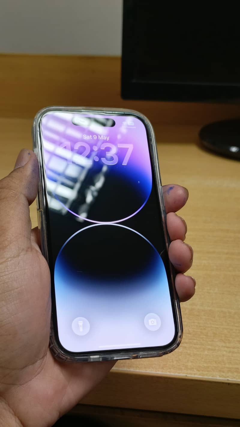 iPhone 14 pro 2