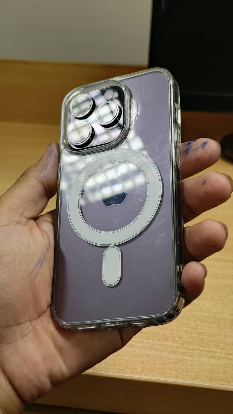 iPhone 14 pro 3