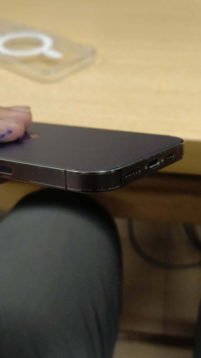 iPhone 14 pro 6