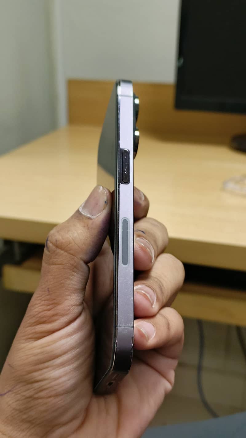 iPhone 14 pro 8