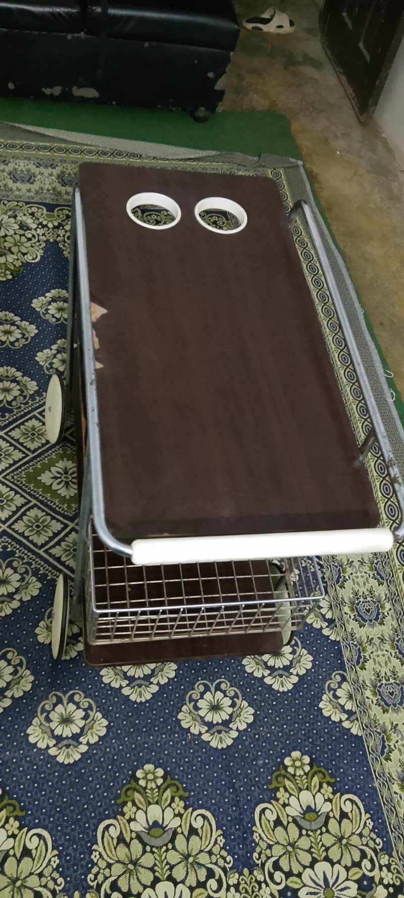 tea trolley 1