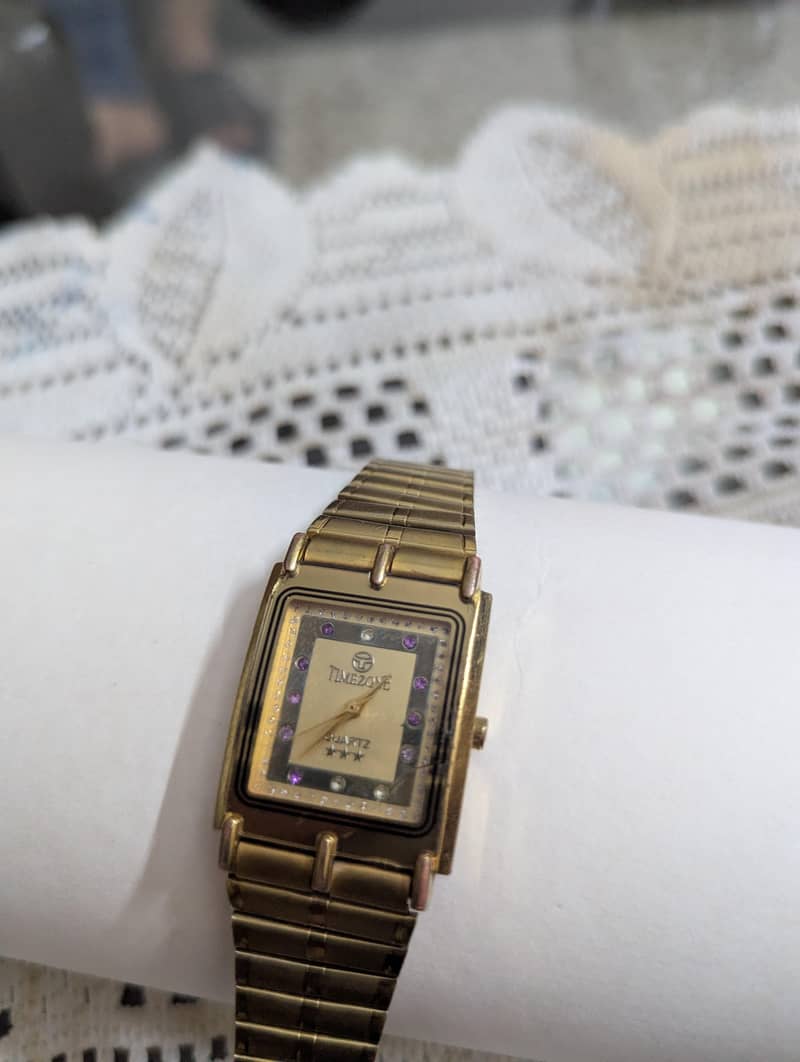 TIMEZONE watch 4