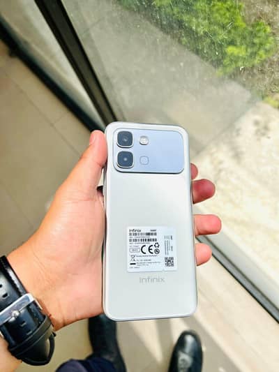 Infinix Note Edge 5G