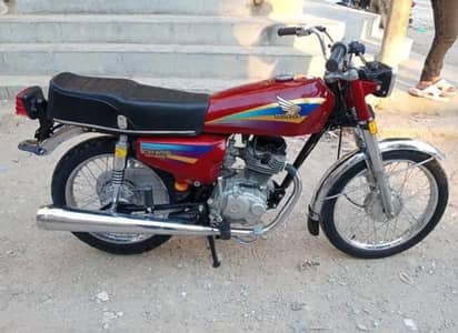 Honda 125 cc bike urgent for sale 03294565513
