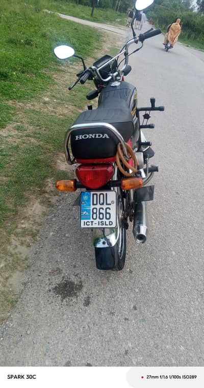 Honda cd70 15/16 model