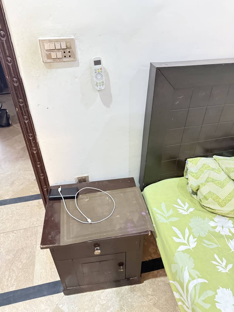 King Size Bed 1