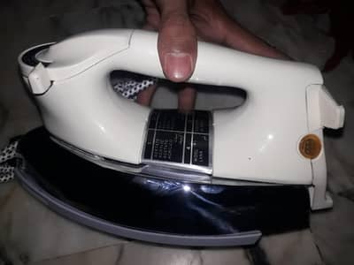 Natioal Dry Iron (heavy weight) Brand New with 5 yers Company warranty
