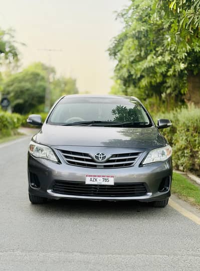Toyota Corolla gli 2013 model . Total original body condition.