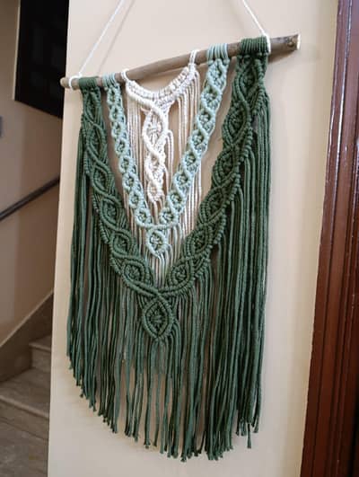 machrame wall hanging