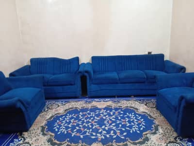 7 Seater Sofa Set In Good Condition Description: