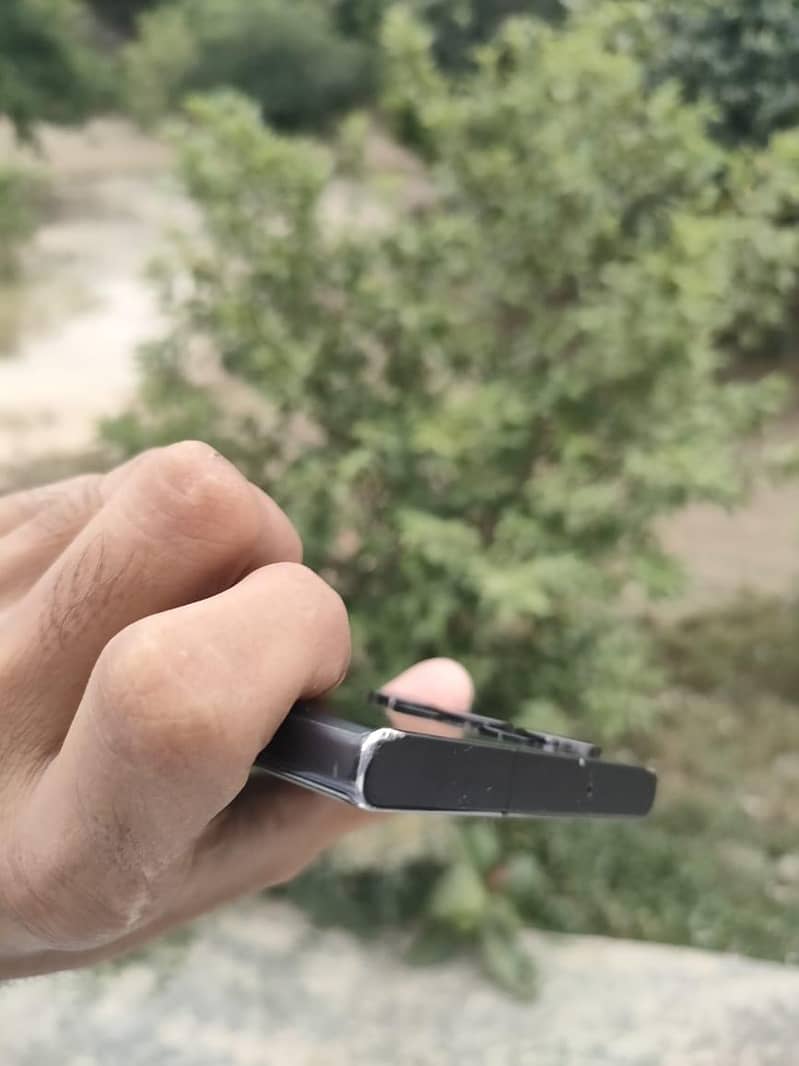 Mobile 11