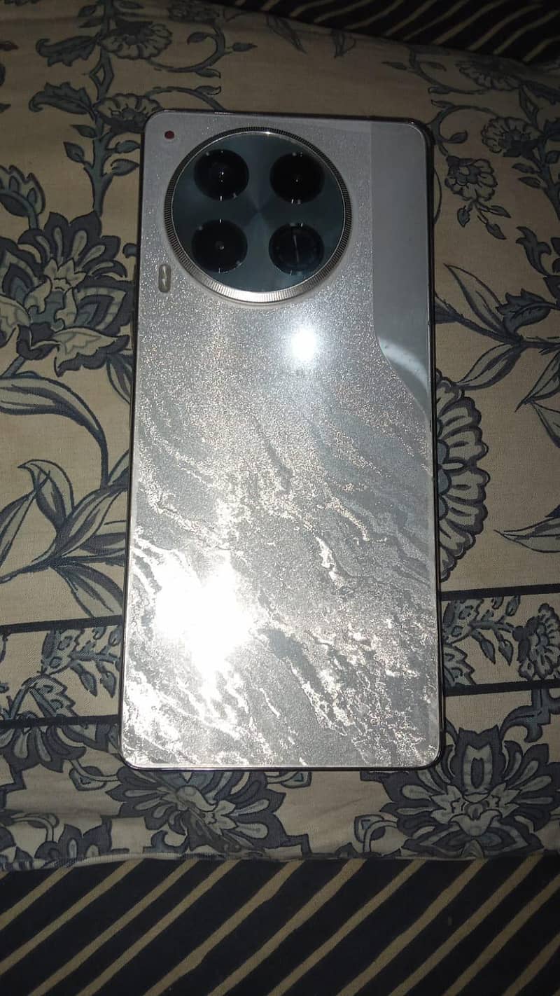 tecno camon 0