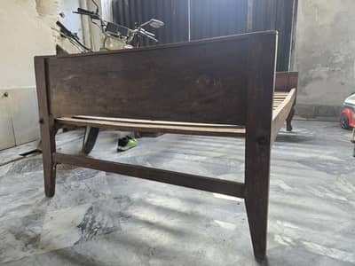 Single bed pure wooden vintage handmade design