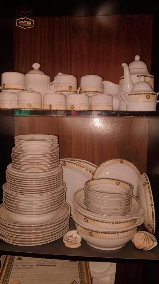dinner set 0