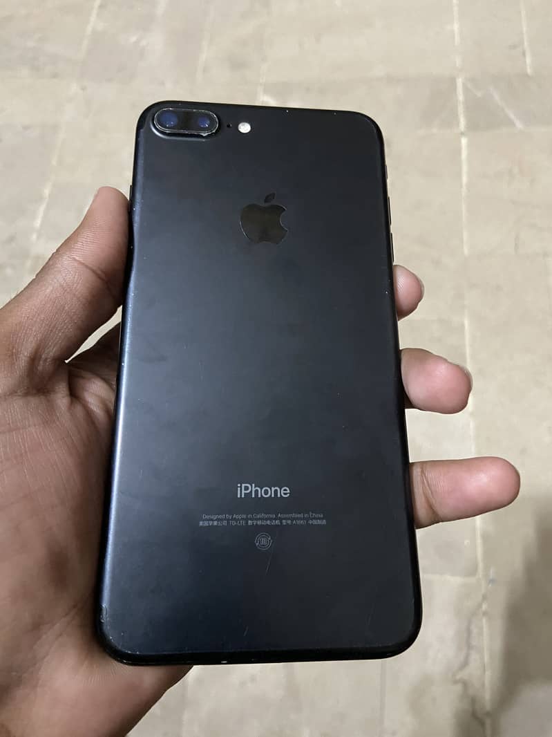 iPhone 7 Plus 1