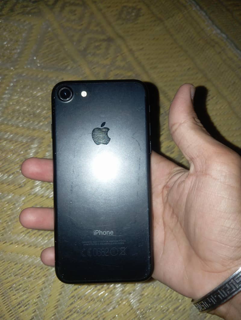 iPhone 7 0