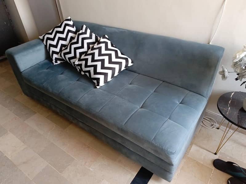 L -shaped sofa 4