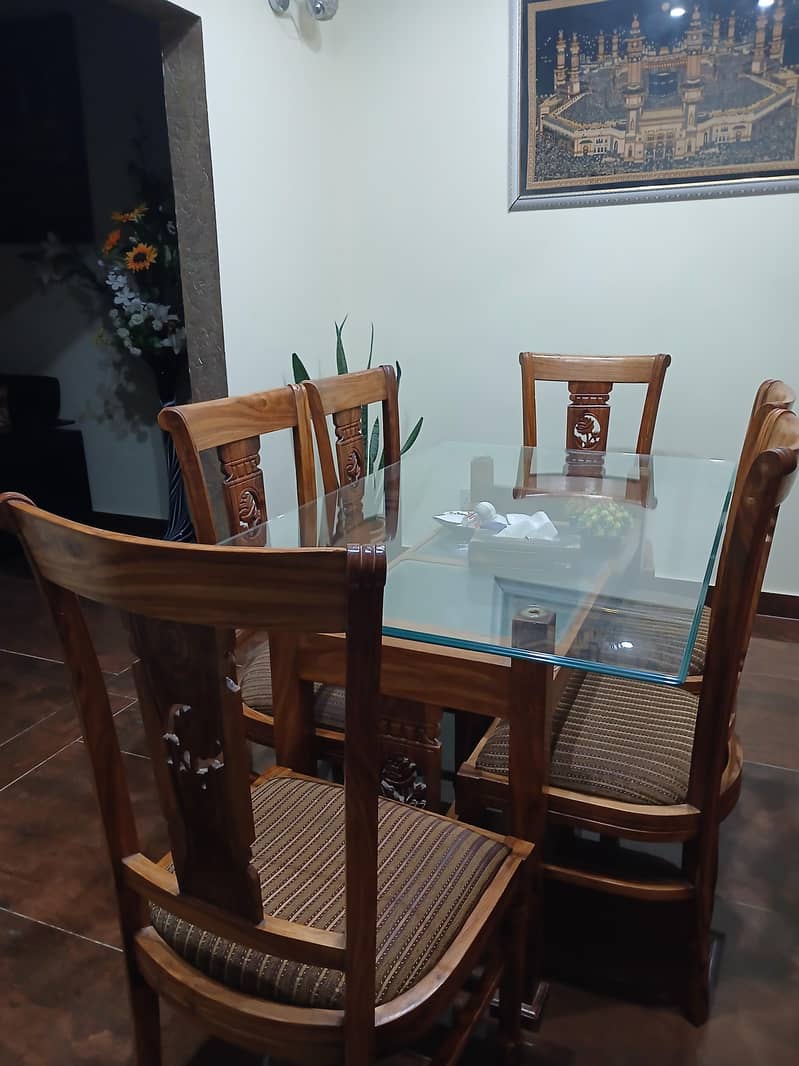 dining table 0